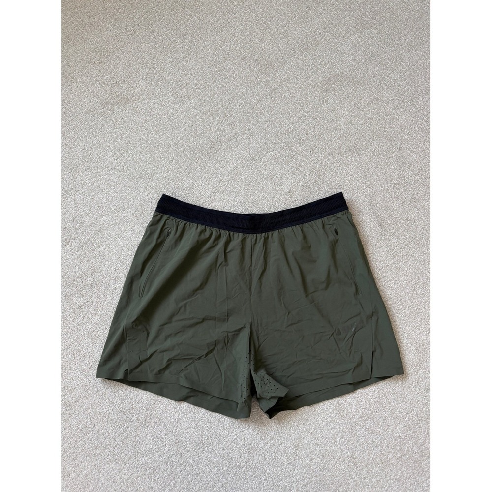 NOBULL Athletic Training Shorts Size XL Olive Green Zipper Pockets